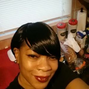 Meet your Posher, Pamela